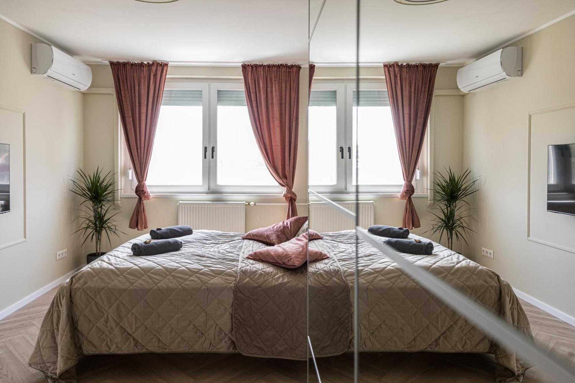 Stock Room Apartman Будапеща Екстериор снимка